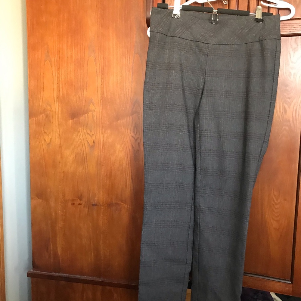 SC & Co. GRY/MAROON Stretch Skinny Pants, 8. DP2